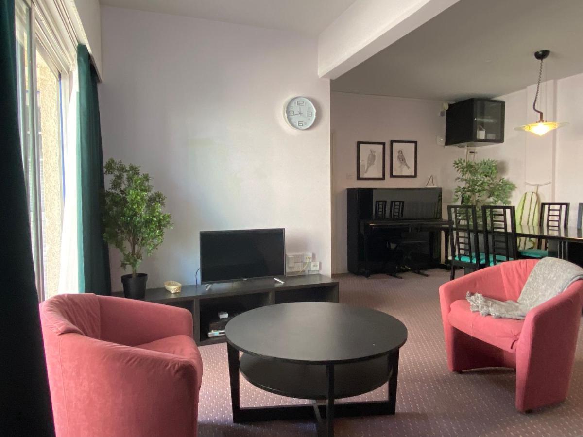 Private Room In A Shared Flat At Best Location Limassol Extérieur photo